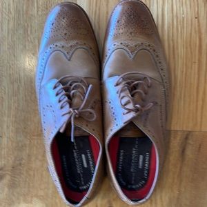 Rockport men’s dress wingtip shoes